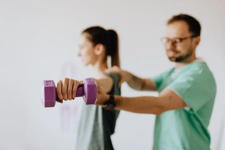 How much testosterone should a woman take to build muscle?