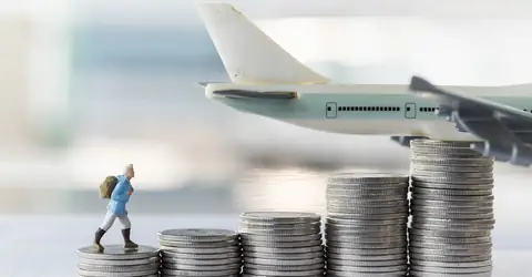 How to Save Money on Flight Bookings